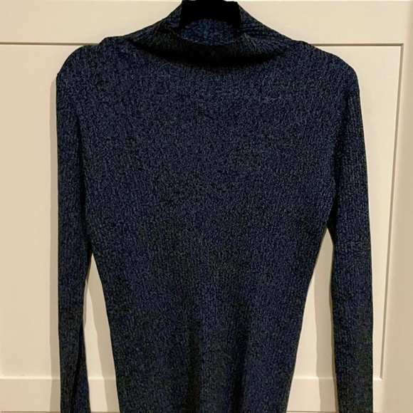 Athleta Size Medium Mock Neck Blue-Black Sweater - Picture 1 of 5